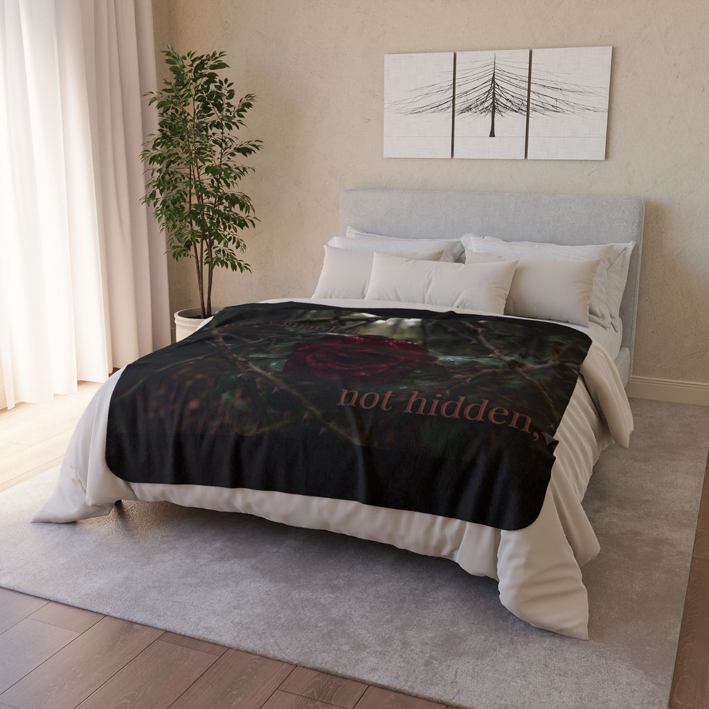Gothic Rose Sherpa Blanket – Cozy Fleece Throw | Dark Aesthetic Room Decor Gift